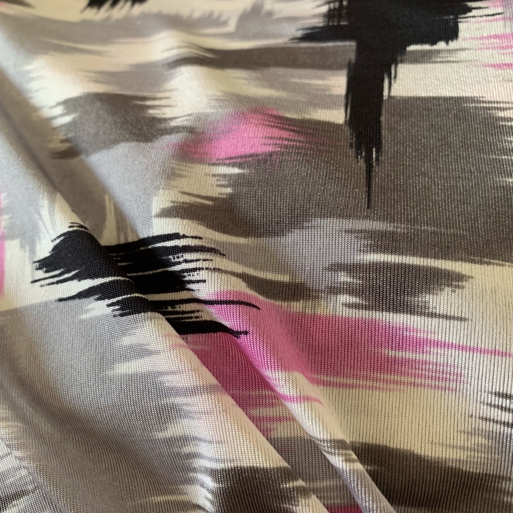 Fendi logo stretchy tee made in Italy - Picture 7 of 7